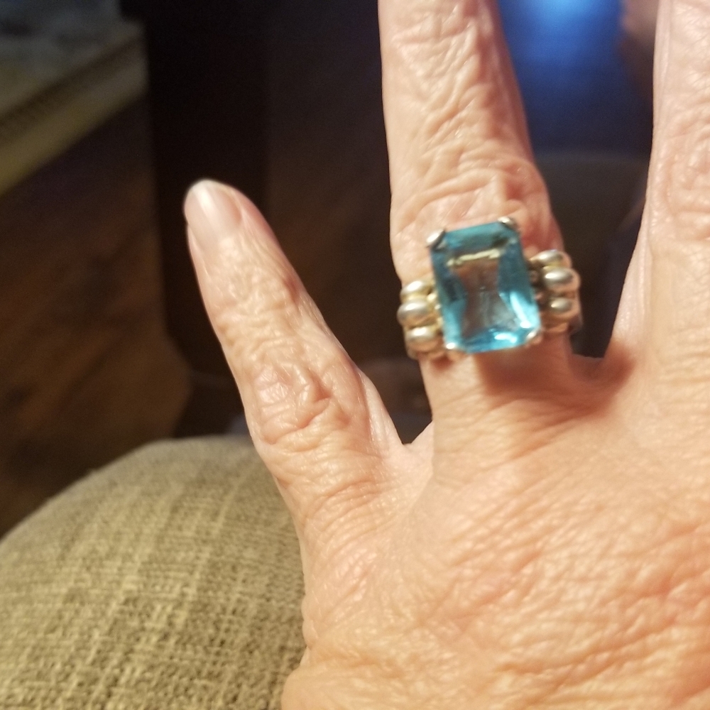 Silver ring - Picture 3 of 6